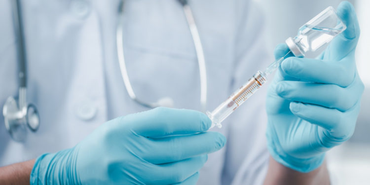 12-майдан тарта чет элдиктер АКШга коронируска каршы эмдөөсүз барса болот