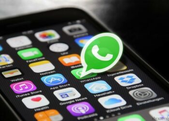 WhatsApp жөнөтүлгөн катты оңдоо функциясын киргизди