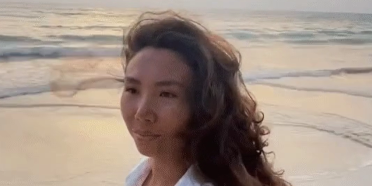 «Айлыктан айлыкка жашагым келбейт». Үйүн сатып, саякаттоого учуп кеткен казакстандык менен маек