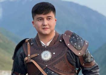 Рак менен күрөшүп, өз жашоосу менен дем бергиси келген жигит эсиңиздеби? Жакында үйлөнөрүн айтты