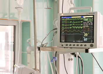 Бишкекте 43 жаштагы кишини унаа басып калып каза болду