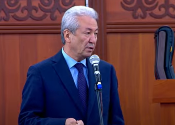 «Көп сүйлөп жатат деппи?». Мадумаров Башкы прокуратура эмне маселе боюнча кылмыш жоопкерчиликке тартарын сурады