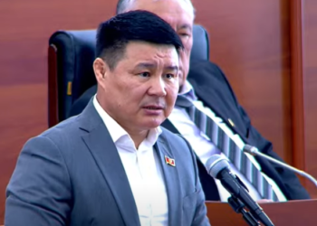 Депутат: «Оштогу “Ынтымак” телеканалын жабууну көздөп жатышат»