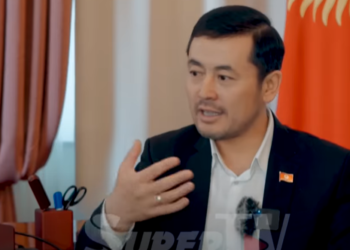 Нуржигит Кадырбеков нике шакеги тууралуу: «Көнө албай жүрөм, бирок мага жубайымдын көңүлү маанилүү»