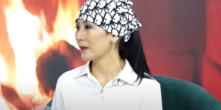 Гүлсина Чотонова: «Катар-катары менен келген кайгы көзүмдү ачып койду»