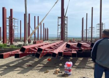 «Экинчи жаран эсине келбей каза болгон». Милиция Караколдогу 2 адам каза болгон окуя тууралуу маалымат берди