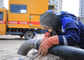 Калкка жаратылыш газын кошууга пайызсыз насыя берилеби? Өкмөттө жыйын өттү