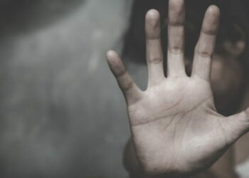 Түптө 16 жаштагы майып кыздын кошунасы тарабынан зордукталышы. Иш кайра кароого жөнөтүлдү