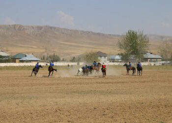 Ошто Төлөйкөн ат майданы оңдоп-түзөлүп жатат
