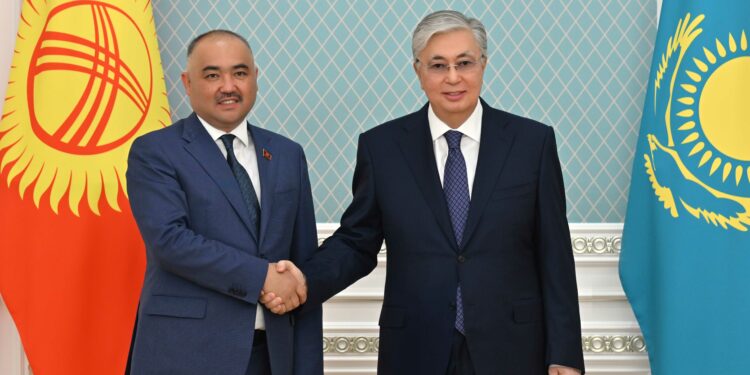 Төрага Нурланбек Шакиев Казакстандын президенти Касым-Жомарт Токаев менен жолугушту