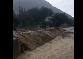 Баткен облусунда сел жүрүп, убактылуу жабылган жолдор тазаланып, ачылды