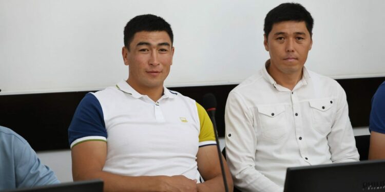 Облус башчысы 9-майда өткөн мелдеште алдыңкы орундарды алгандарды сыйлады