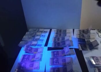 УКМК: Таш-Көмүр шаардык кеңешинин депутаттары акча каражатын талап кылгандыгы үчүн кармалды