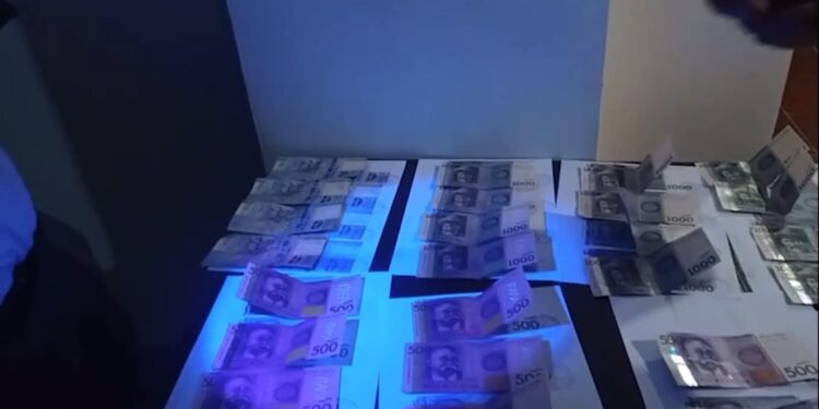 УКМК: Таш-Көмүр шаардык кеңешинин депутаттары акча каражатын талап кылгандыгы үчүн кармалды