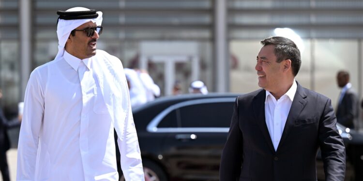 Катар эмиринин Кыргызстанга болгон мамлекеттик сапары аяктады