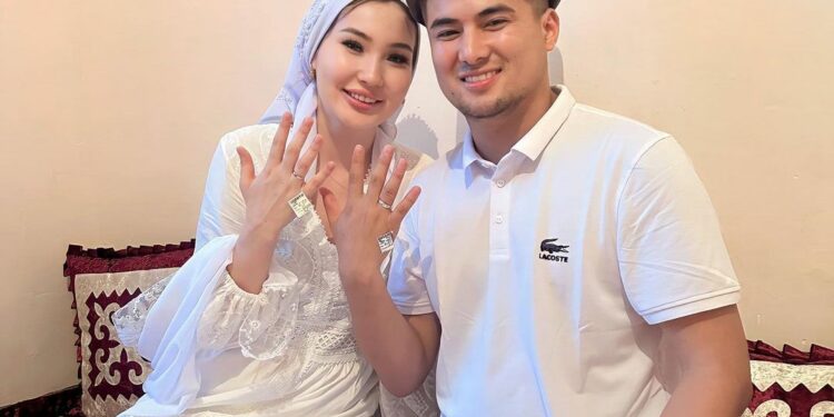 «Таңкы 5те туруп эшик шыпырам». Кыргызга келин болгон Аружандын келиндик доору башталды (видео)