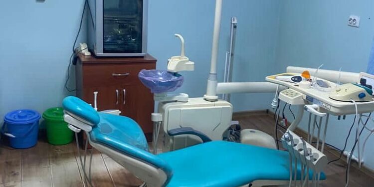 Мыйзамсыз иштеп жаткан стоматологиялык борбордун иши токтотулду