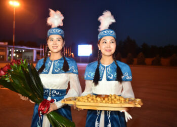 Германиянын президенти Бишкекте… Аны кандай тосуп алышты?