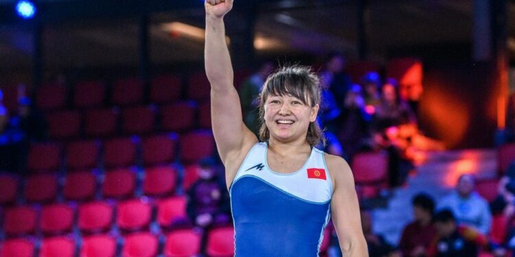 Күрөш боюнча рейтингдик мелдеште Мээрим Жуманазарова коло медаль жеңди