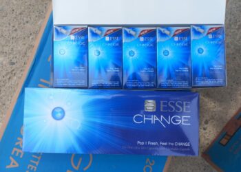 Ар бир кутусу 500 миң сом турат. УКМК тарабынан Баткенде тамеки аткезчилиги фактысына бөгөт коюлду