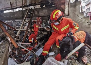 Кытайда шишкебек ресторанында газ жарылып, 31 адам каза болду