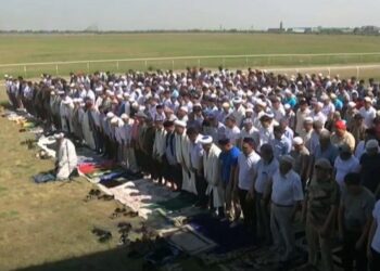 Казакстанда жамгыр жаасын деп ырымын кылышты