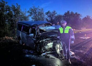 Орусиядагы алты кишинин өмүрүн алган жол кырсык. Анын ичинен экөө Кыргыз жараны