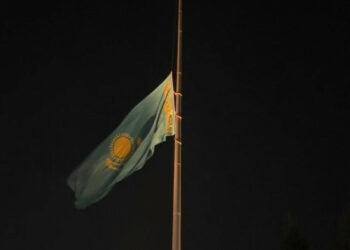 Садыр Жапаров Касым-Жомарт Токаевге токой өрттөрүнөн курман болгондорго байланыштуу көңүл айтты