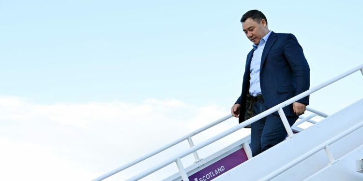 Садыр Жапаров 9-11-июль күндөрү Монголияга барат