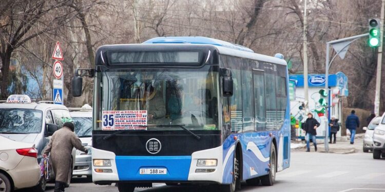 Бишкекте айрым автобус жана кичи автобустардын кыймылы убактылуу өзгөрөт