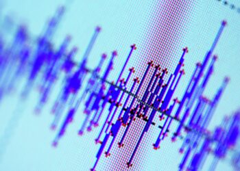 Түркияда күчү 5,5 баллга жеткен жер титирөө болду