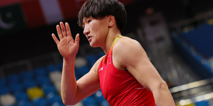 Айсулуу Тыныбекова Поддубный күрөш лигасынын турниринде утулуп калды