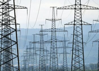 Кыргызстанда 1-августтан тарта энергетика тармагына өзгөчө кырдаал режими киргизилет