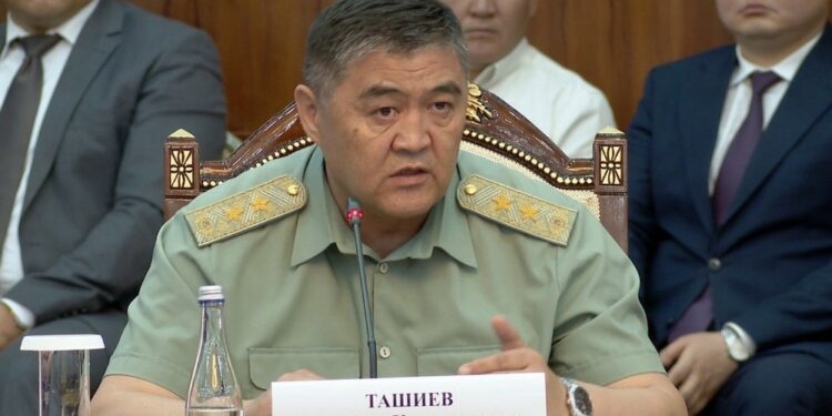 Ташиев коррупция боюнча: «Мамлекеттик кызматка келерде ойлонгула»