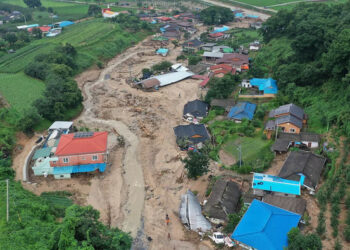 Түштүк Кореядагы суу ташкындын кесепетинен каза болгондордун саны 39га жетти