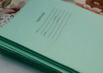 Мектеп окуучулары үчүн дептерлер эми Кыргызстанда чыгарылат