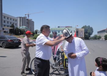 Велосипед менен ажылык сапарга кеткен жаран 71 күндөн кийин кайтып келди