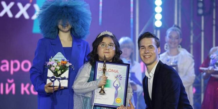 Кыргызстандык 10 жаштагы Насыйкат Баймырзаева “Витебск-2023” сынагында 3-орунду ээледи