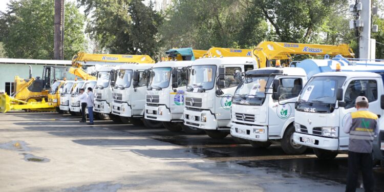 Бишкекке 70тен ашык техникалык каражат алынып келди