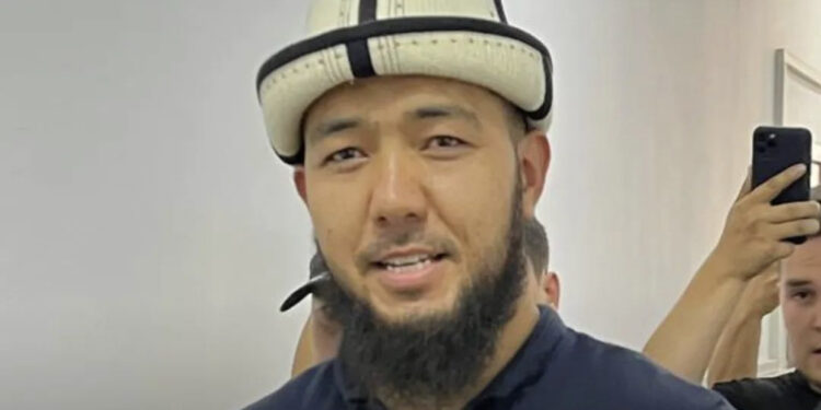 Блогер Эртай Искаков 2 айга камакта калтырылды