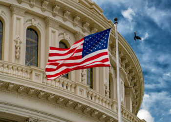 АКШ кыргызстандагы 4 компанияга санкция салды