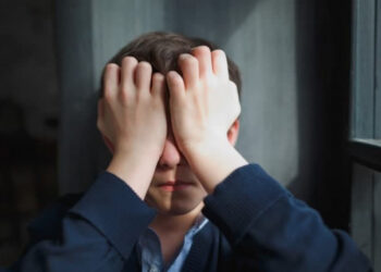 Кечээ Бишкекте 2 жигит өз өмүрүн кыюуга аракет кылды