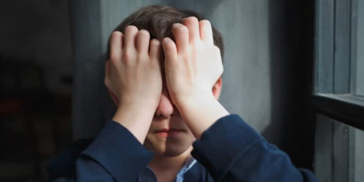 Кечээ Бишкекте 2 жигит өз өмүрүн кыюуга аракет кылды