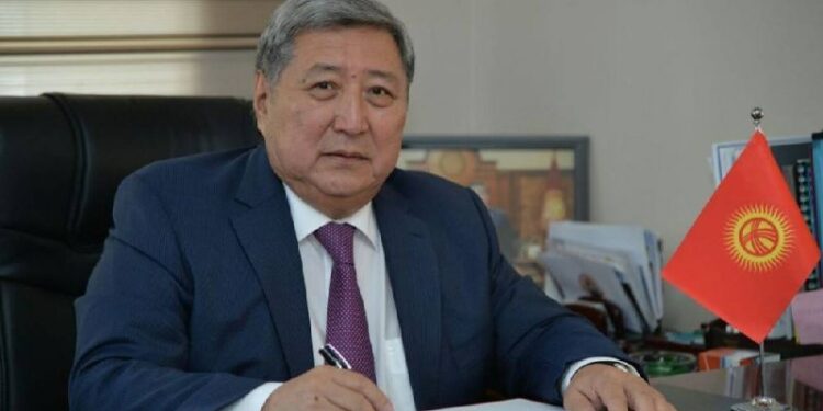 Мурдагы элчи Жаныш Рустенбеков 74 жашында каза болду