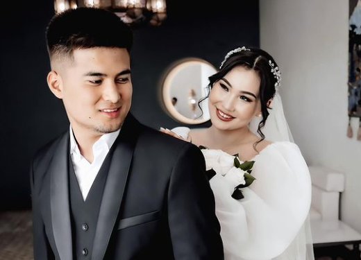 «Бир болайык» берүүсүнөн табышкан Арген Асанов менен Аружан Бекешова бал айын Вьетнамда өткөрүп жатышат