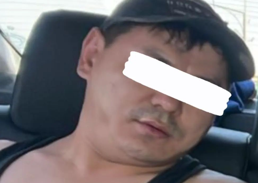 Ошто өзүн УКМКнын кызматкери катары тааныштырып, акча алган шектүү кармалды