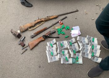 «4 мылтык, 9 граната…» УКМК милициянын майорун кармады