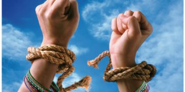 Кантип адам сатуунун курмандыгы болуп калбоо керек? ИИМ жооп берди