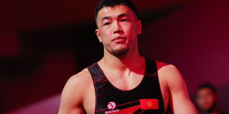 Акжол Махмудов дүйнөлүк рейтингде 3-орунда турат