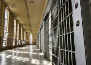 Кемпир-Абад иши боюнча кармалгандар СИЗОдо ачкачылык жарыялашты